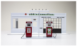 Academy 15122. Joe's Power Plus Service Station. 1:24 Scale