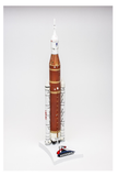 AMT1423 - Artemis 1 Rocket with Base. 1:200 Scale