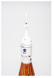 AMT1423 - Artemis 1 Rocket with Base. 1:200 Scale