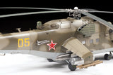 Zvezda ZV4823, Mi-24V/VP Soviet Attack Helicopter. 1:48 Scale