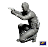 MB24064 Master Box. "Sgt Jack Melgoza & Ptl Sally Taylor", Heist Series #1. Scale 1:24