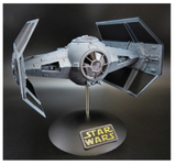 MPC952 Star Wars: A New Hope.Darth Vader Tie Fighter. Scale 1:32